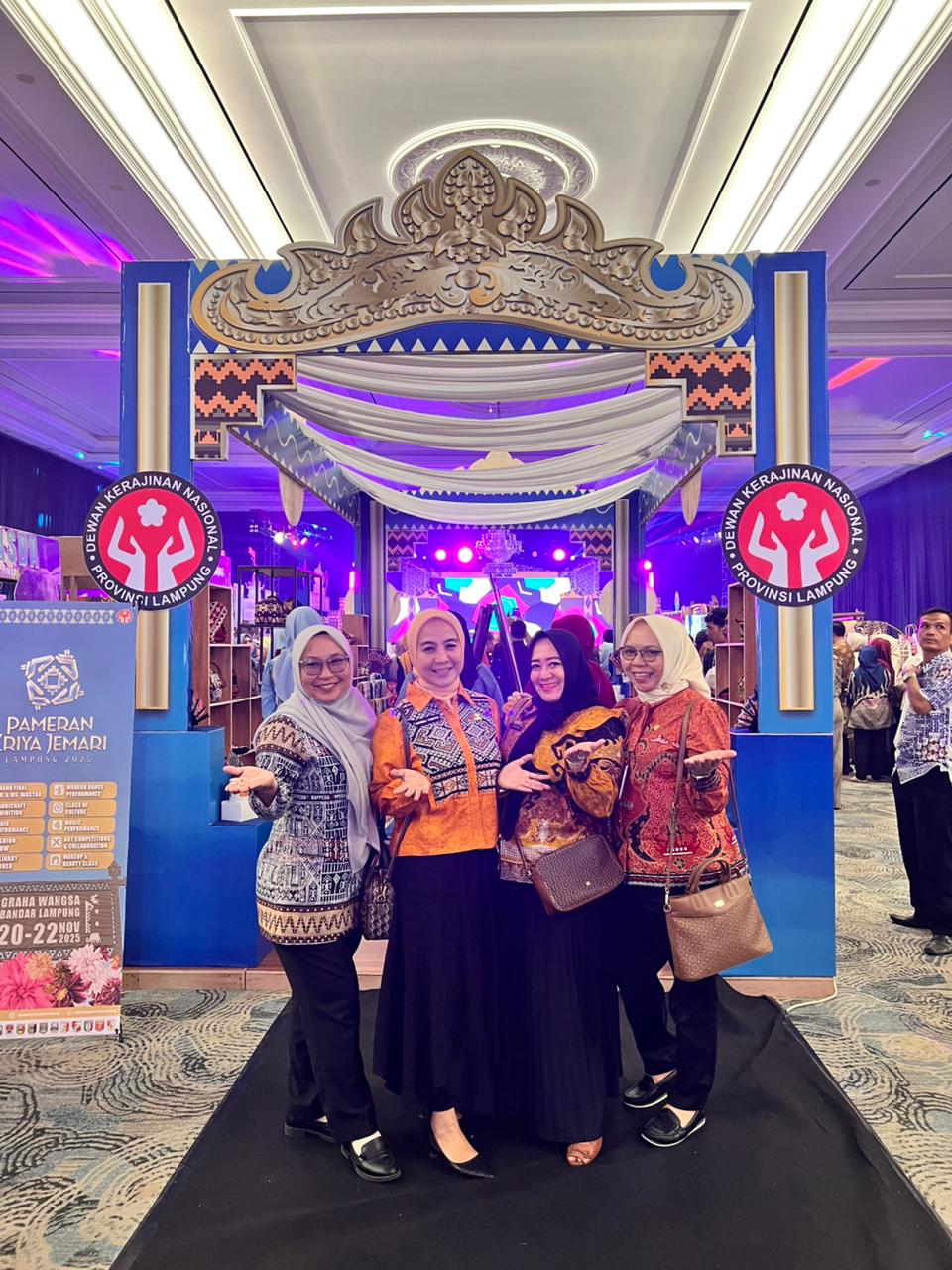Bappeda Provinsi Lampung Hadiri Pameran Kriya Jemari 2025, Dukung UMKM Lokal dan Ekonomi Kreatif Berbasis Budaya