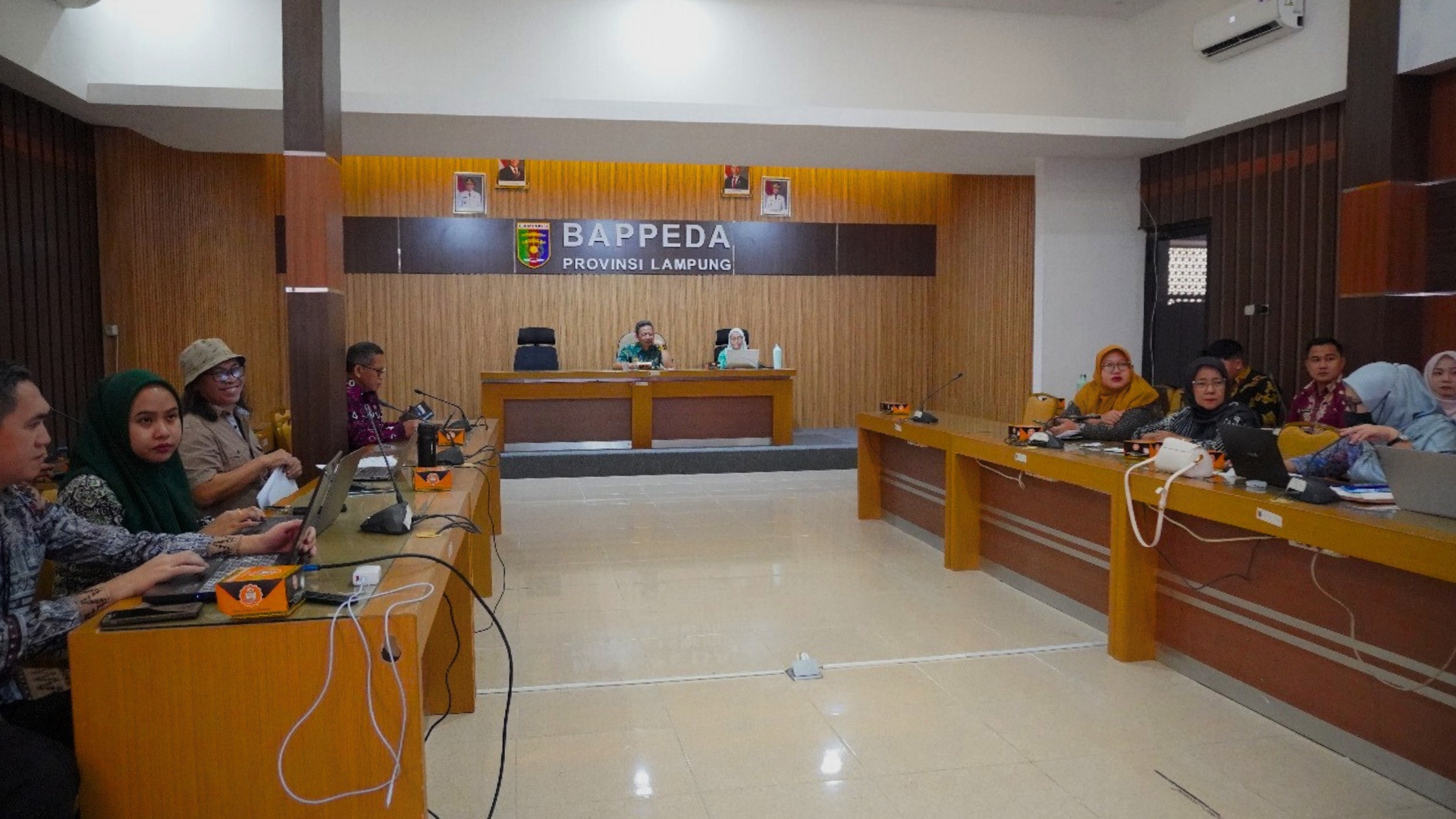 Perkuat Komitmen Turunkan Stunting, Bappeda Provinsi Lampung Laksanakan Rapat Penilaian Sementara PK Stunting