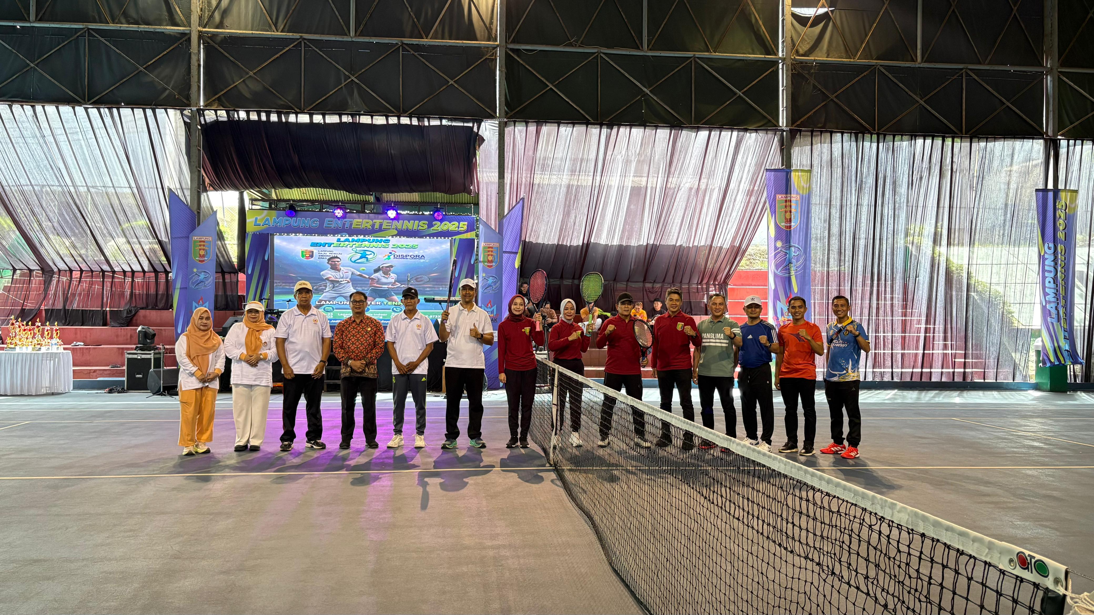 Pembukaan Kejuaraan Lampung Entertennis 2025